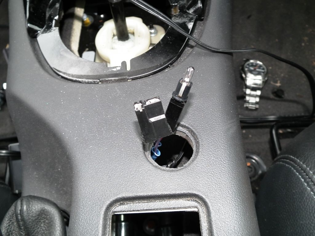MGF & MG TF Owners Forum Fitting extra 12V aux sockets in your car.